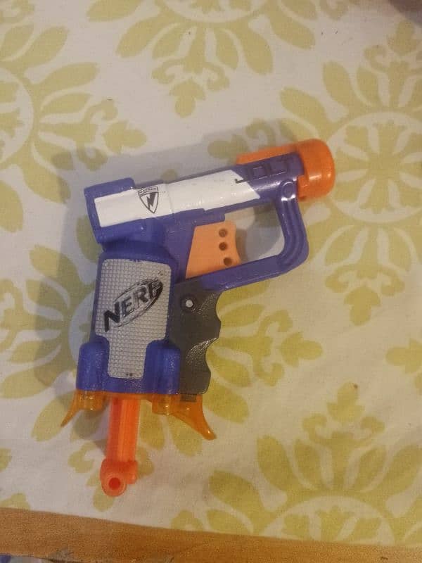 NERF GUN 0