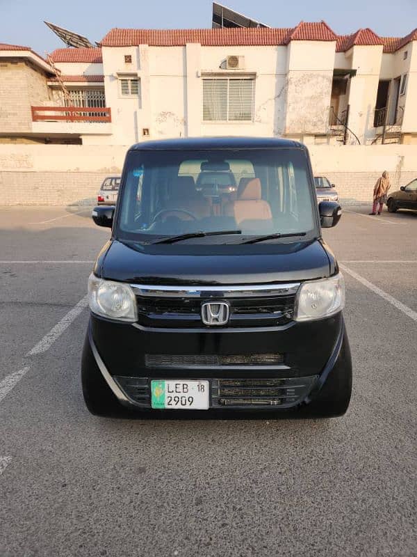 Honda N Box 2014 1