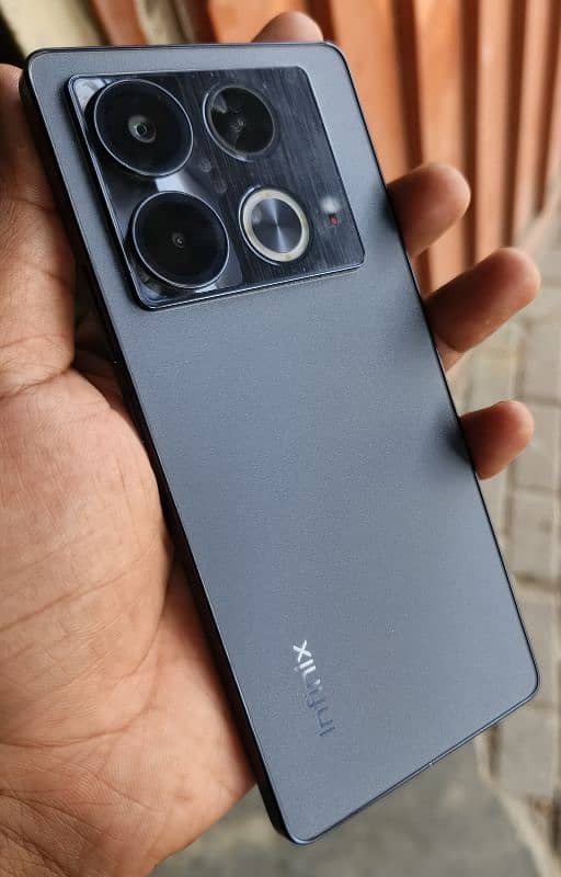 Infinix Note 40 2