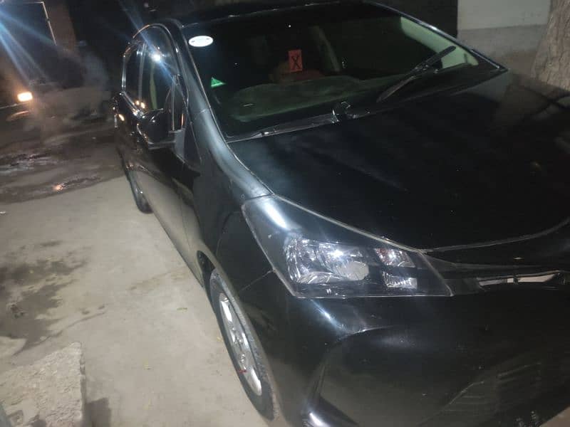 Toyota Vitz 2017 11