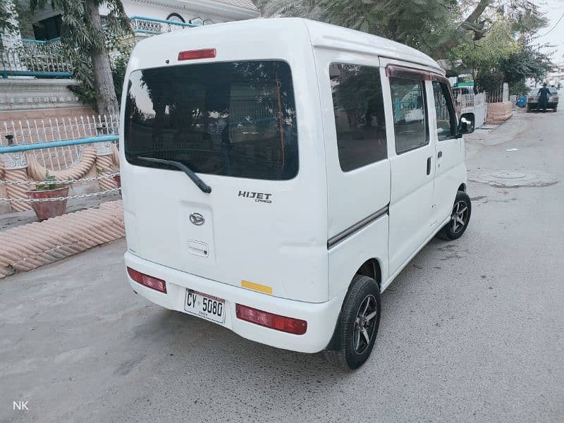 Daihatsu Hijet 2015 6