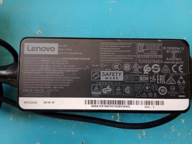 Lenovo adopter 65w original For sale 0