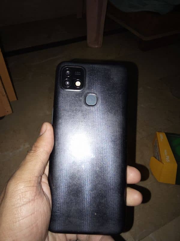 Infinix hot 10i 4/128 set & box! charger Nahin hay. exchange possible. 7