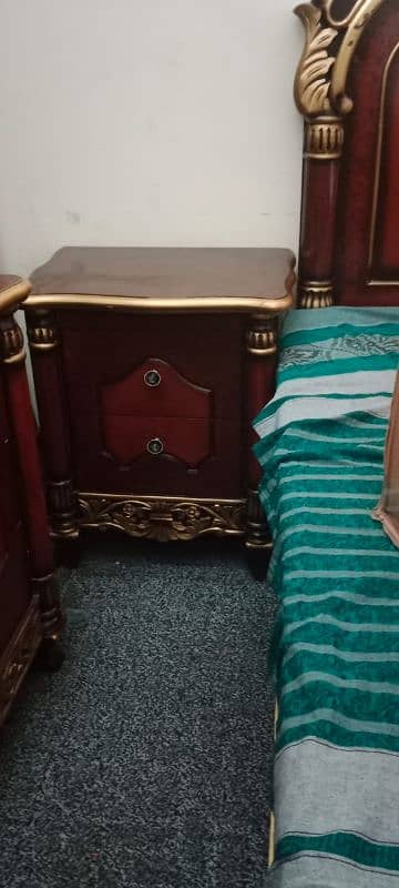 bed set with iron stand and dressing 2