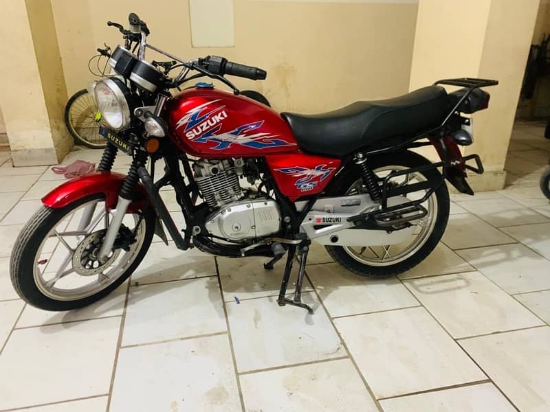 Suzuki Gs 150se 1