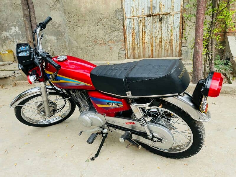 Honda bike 125 CG03277559122 urgent for sale model 2006 0