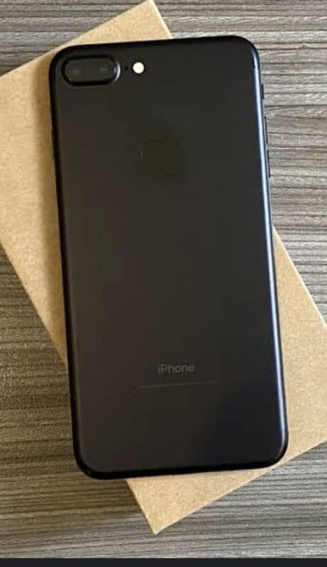 I phone 7 plus original phone 4