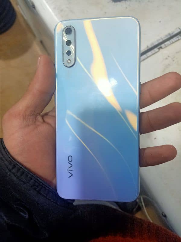 vivo s1 1