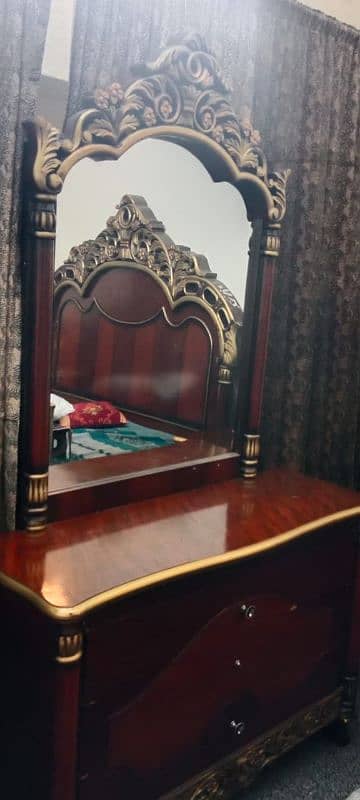 bed set with iron stand and dressing 3