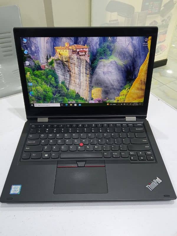 Lenovo Yoga Laptop 0