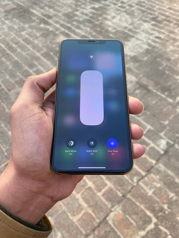 IPhone 11Pro Max Nonpta unlock simtime available WhatsApp(03274117805) 5