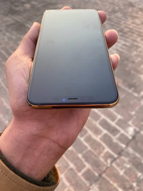 IPhone 11Pro Max Nonpta unlock simtime available WhatsApp(03274117805) 10