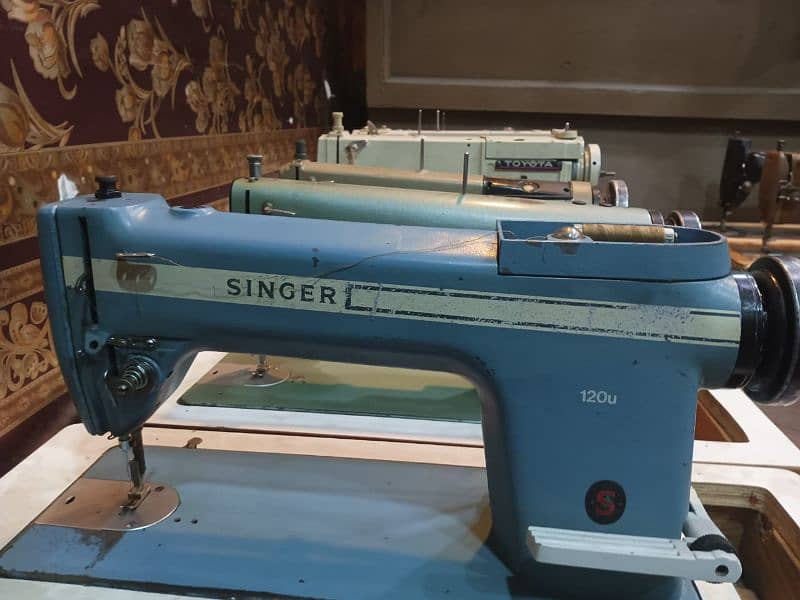 Used Toyota singer Brother Joki japani sewing machine available 4