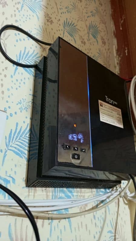 TRONE INVERTER 1