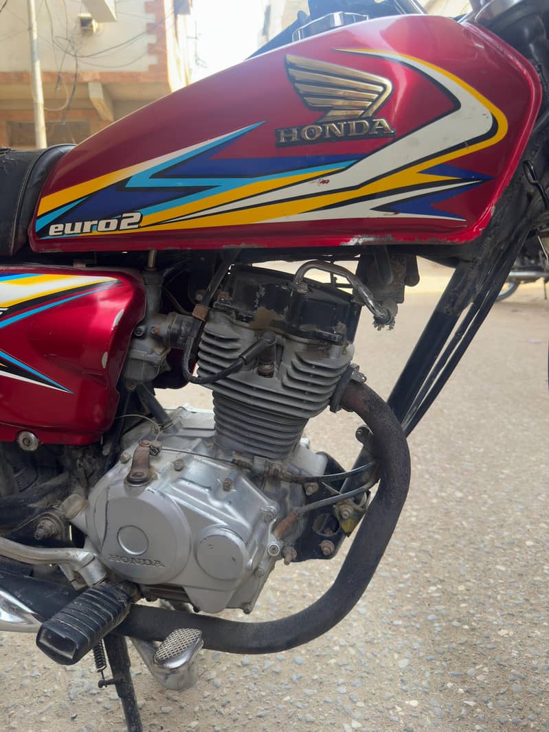 HONDA 125 2019 RED COLOR SEALED ENGINE 4