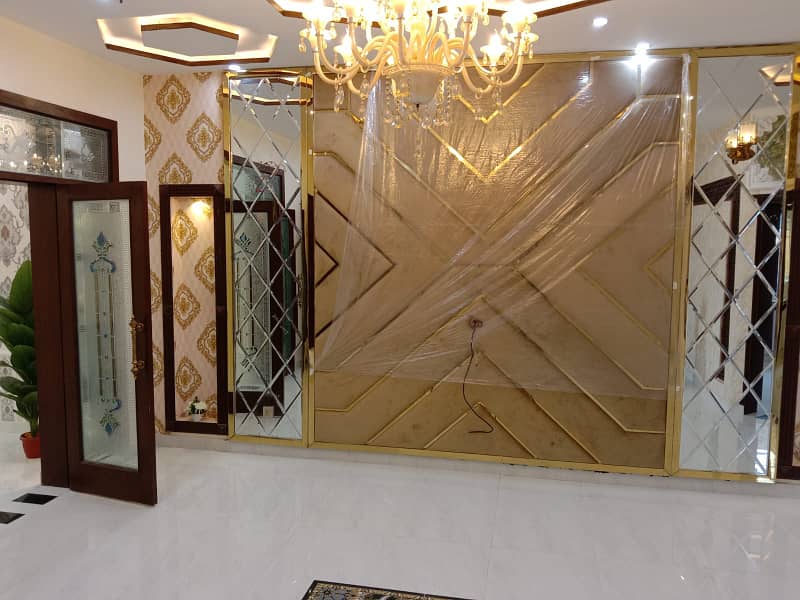 10 Marla house for sale in Gulshan e Lahore 9