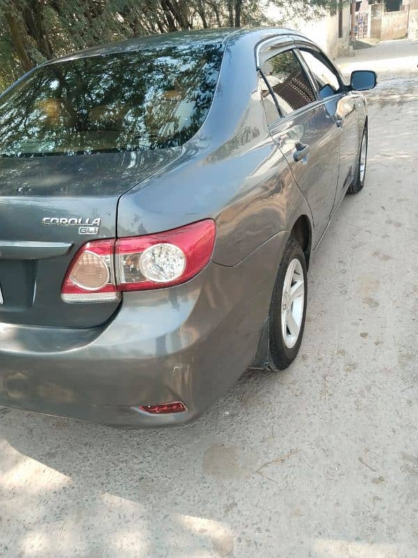 Toyota Corolla GLI 2011 0