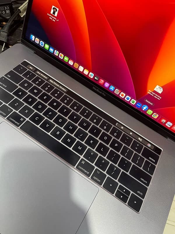 Macbook pro 2017 1