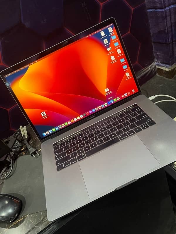 Macbook pro 2017 3