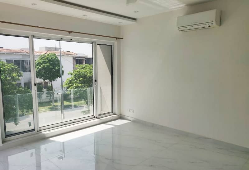 1 Kanal Out Class Luxury Upper Portion For Rent In DHA Phase 2, Block V, Lahore 4