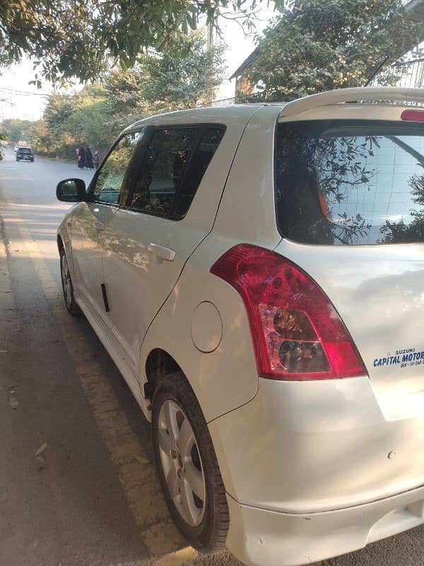 Suzuki Swift 2016 White 1