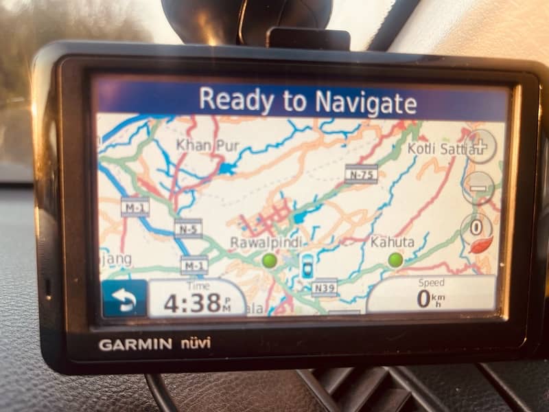 Garmin Gps Nuvi 1390 With Pakistani map updated 0