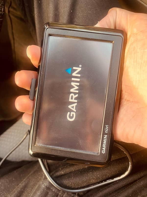 Garmin Gps Nuvi 1390 With Pakistani map updated 1