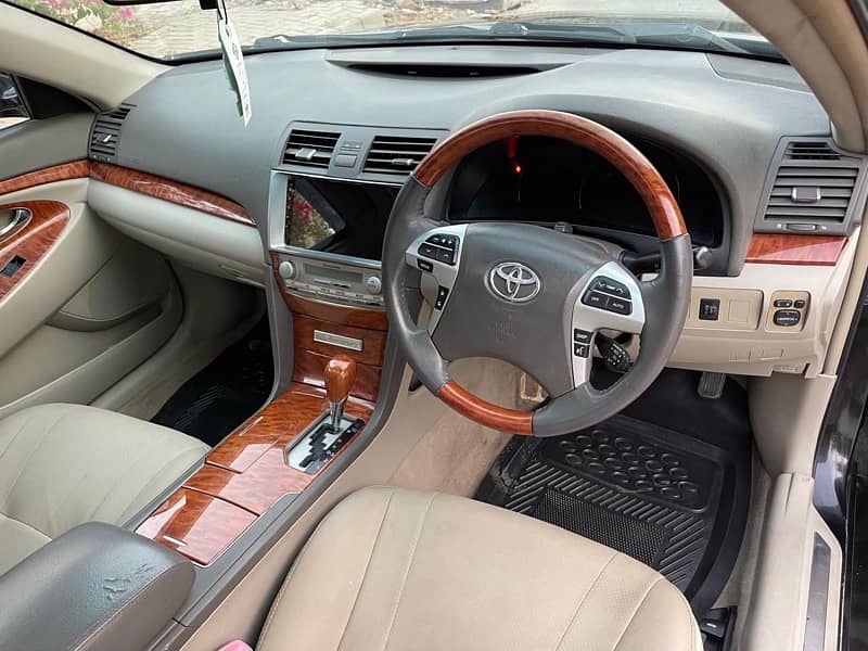 Toyota Camry 2007 Thailand variant first owner top of the line 8