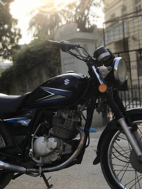 SUZUKI GS 150 MODEL 2013 7