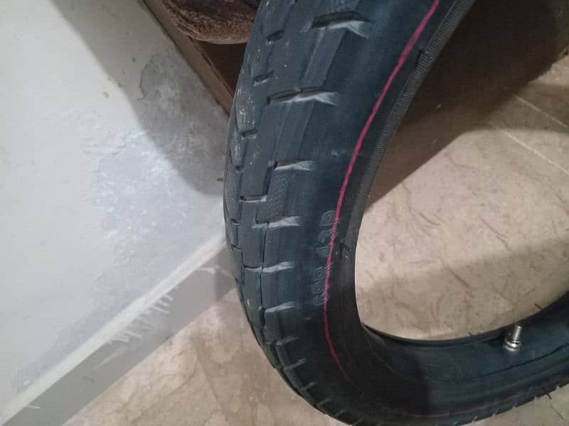 Bike 70cc back tyre or tube use final 1