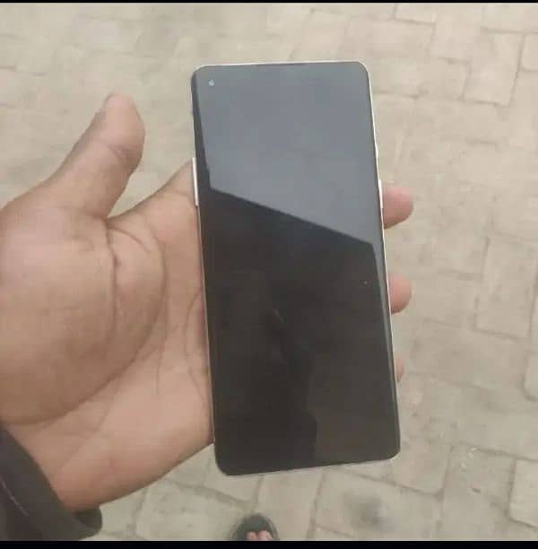 One plus 8 9/10 CONDITION 8/128 LUSH CONDITION Exange with iphone 1