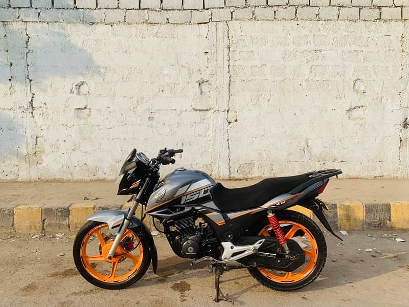 CB-150f model 2022 special edition 7