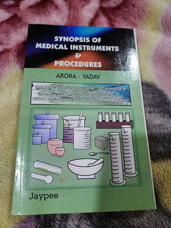 MEdical books for MBBS students available for sale 3