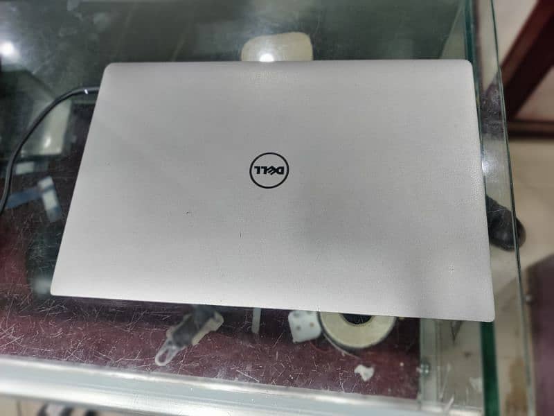 DELL PRECISION 5520 WORKSTATION 5