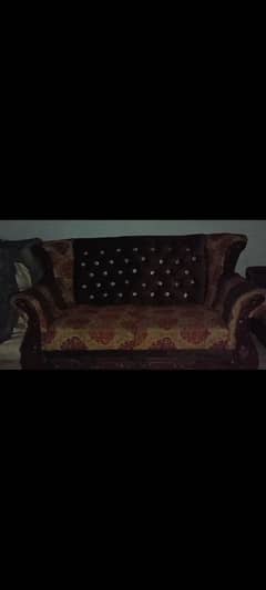 sofa set 7 sitter (2sitter ka foom change hoja bs) Baki Sb perfect Hn