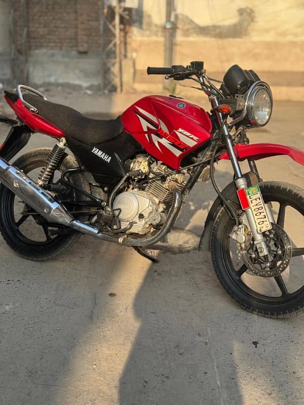 YAMAHA YBR 125 G 2016 MODEL LUSH CONDITION PH NO:O3O59919292 5