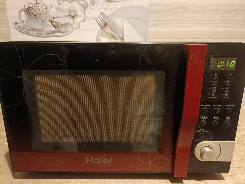 Haier Model No. HMN-32100EGB 3