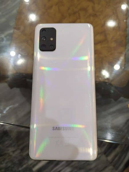 samsung galaxy a71 4