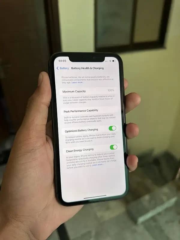 iPhone 11 | 64 GB | 100% BATTERY | JV | BLACK (0303 722737 2) 1