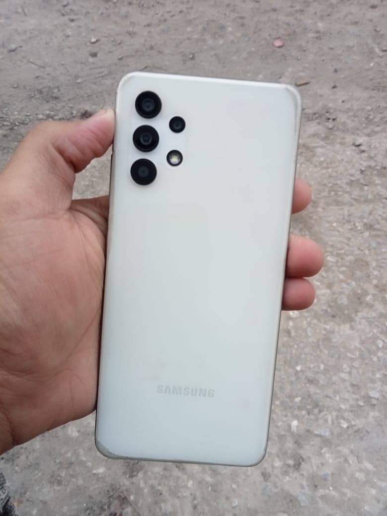 Samsung Mobile A32 0