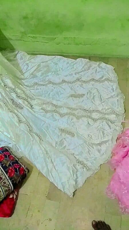 maxi dress hai paiso kam hojay gy 1