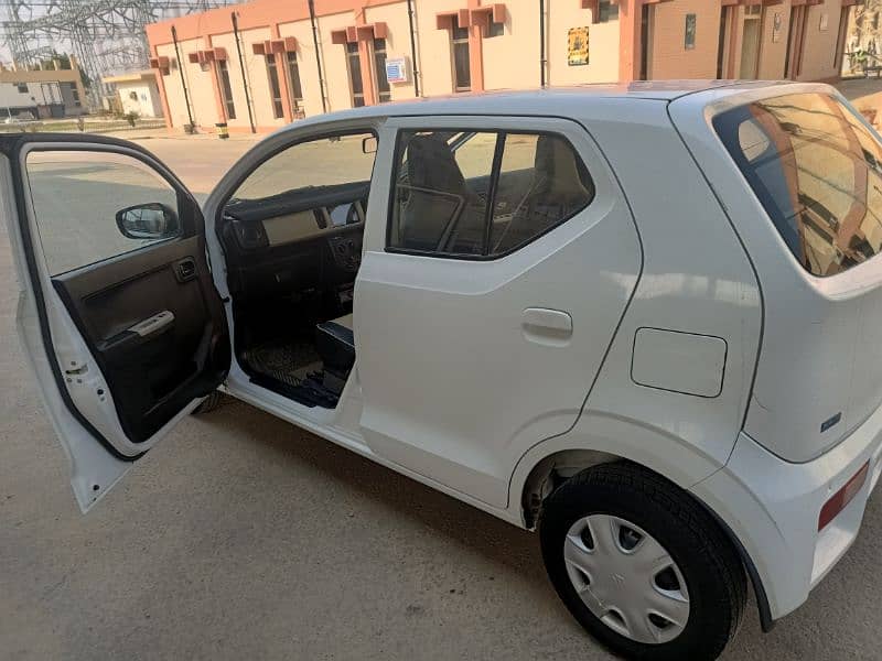 Suzuki Alto 2019 8