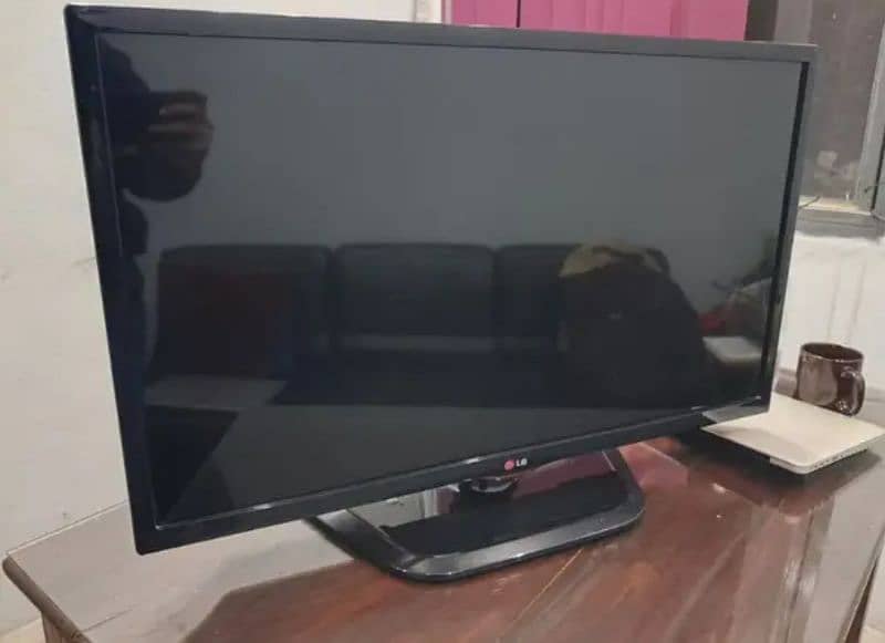 LG 32 inches model LN4900 0