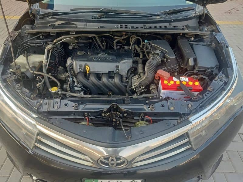 genuine Toyota Corolla XLI 2015 8