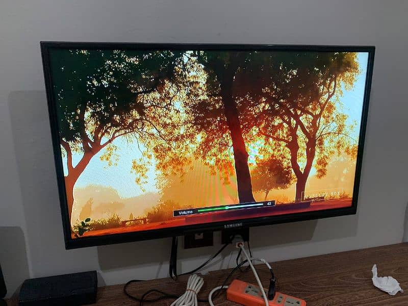 samsung led 32" simple Urjent sale price fix (just call me) 1