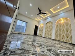 10 Marla Beautiful House For Sale In Southern Block, Bahria Orchard