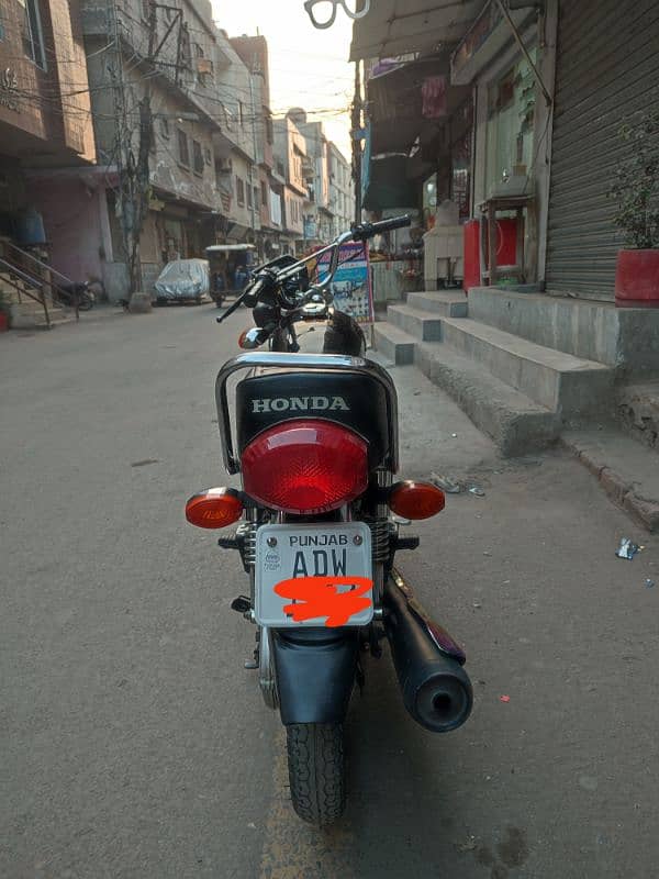 Honda 125 2021 Model in Good Condition 2