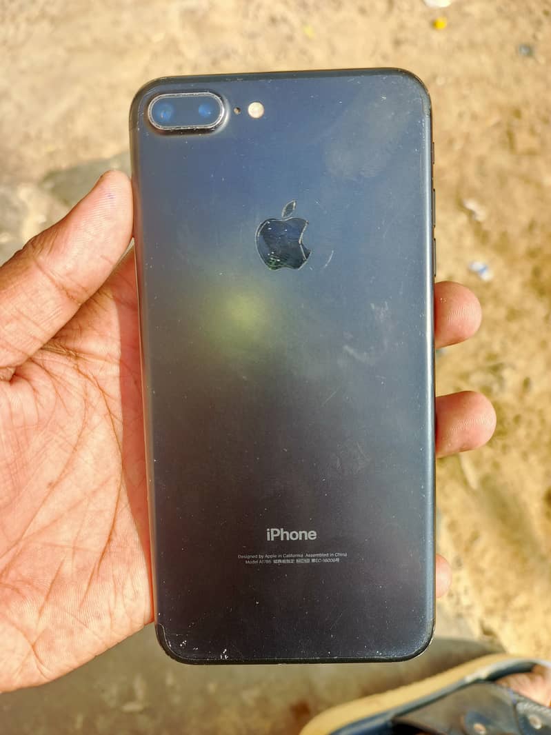 iphone 7 plus  non pta 5