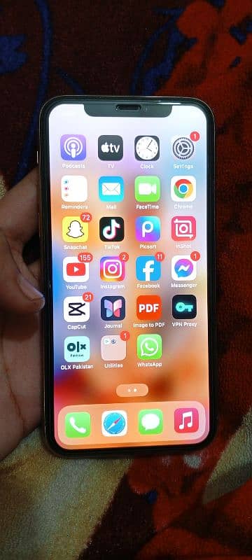 i phone 11 pro 7