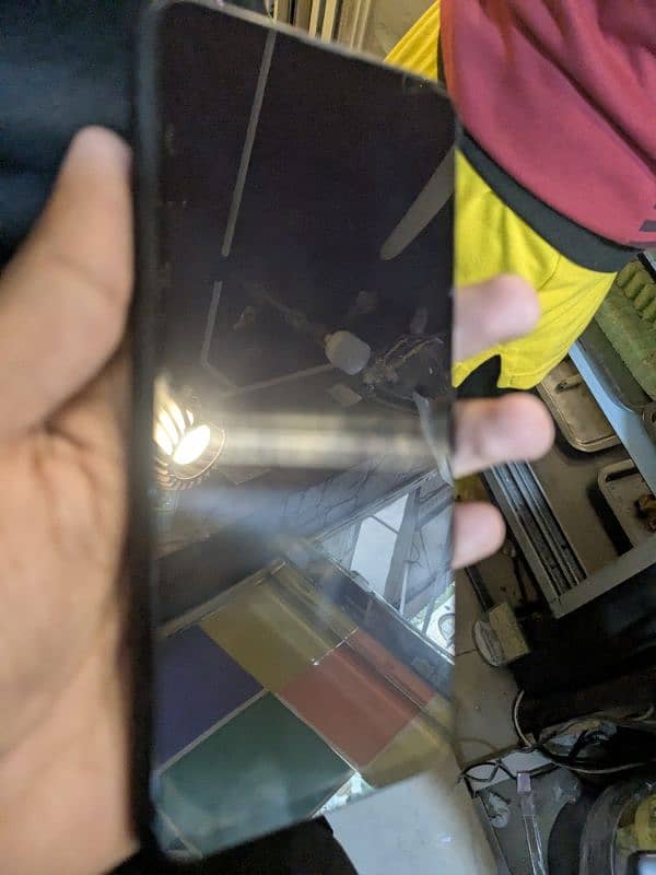 Huawei Y9s all oky with box back damage 2